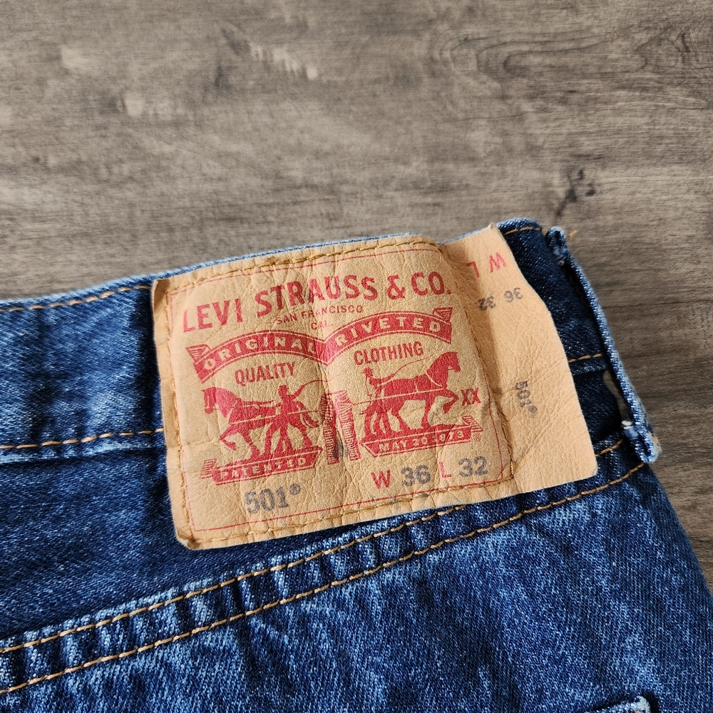 Levi's 501 Original Fit Straight Leg Blue Jeans Men's Size 36 - Picture 10 of 13